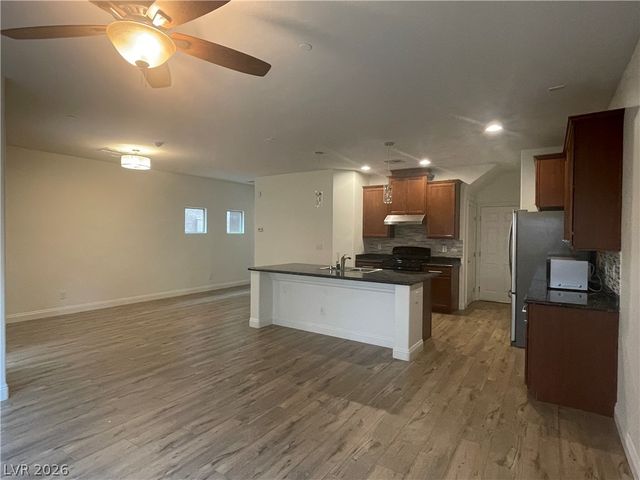 4 Ladasa Court, Henderson, NV 89074