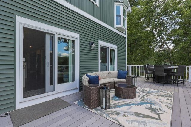 10 cross Street, Windham, NH 03087