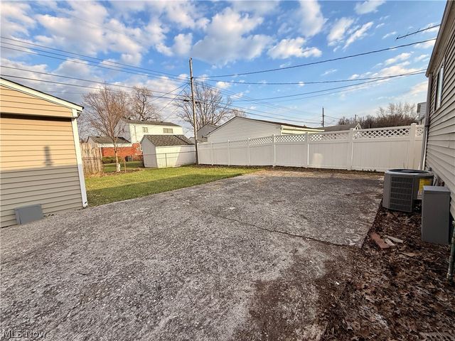 4617 Andover Avenue, Lorain, OH 44055