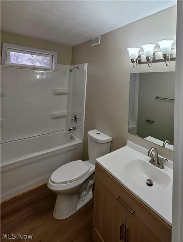 4617 Andover Avenue, Lorain, OH 44055