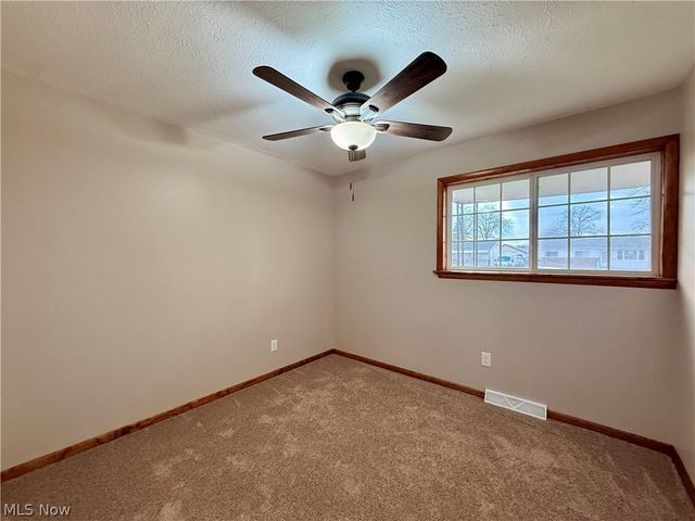 4617 Andover Avenue, Lorain, OH 44055