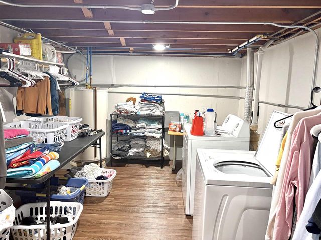 916 LONDON STREET, Menasha, WI 54952
