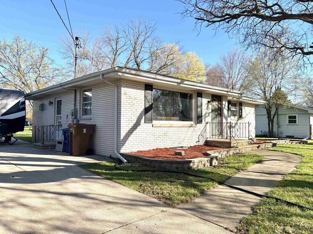 916 LONDON STREET, Menasha, WI 54952