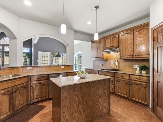 2612 Stallions Lane, Celina, TX 75009