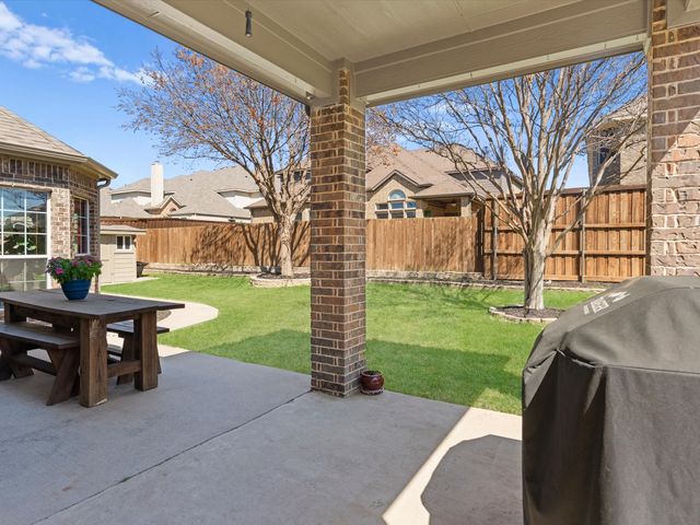 2612 Stallions Lane, Celina, TX 75009