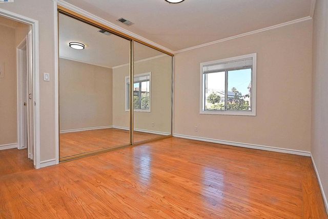 314 Sparling Dr, Hayward, CA 94544