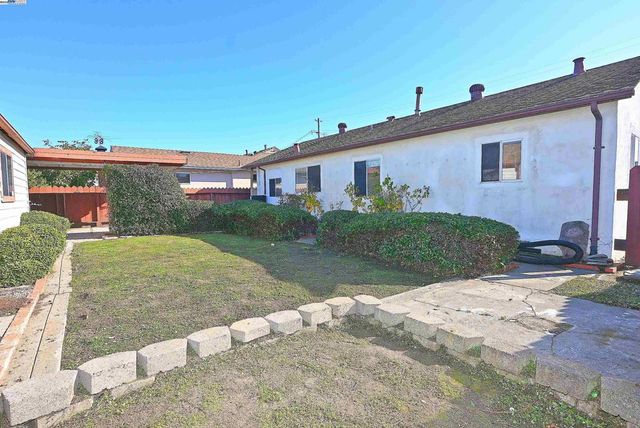 314 Sparling Dr, Hayward, CA 94544