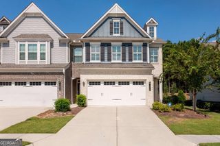 6388 Lanier Harbor Landing, Buford, GA 30518