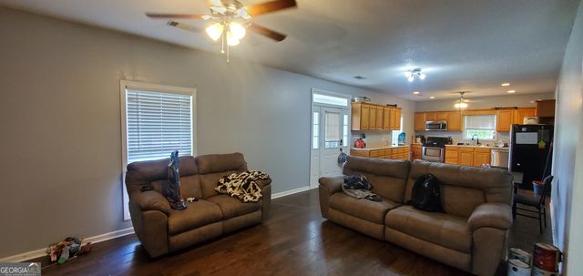 38 W Highway 46, Lyons, GA 30436