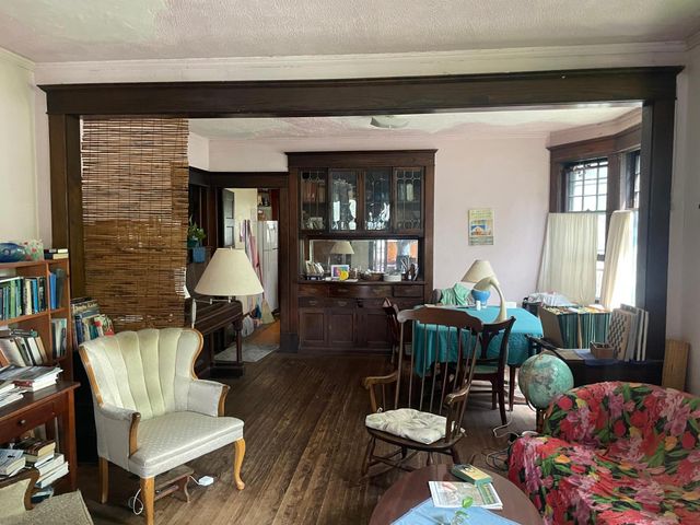 1689 Dayton Avenue, Saint Paul, MN 55104
