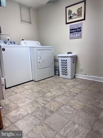3508 LEN HART LN, Fredericksburg, VA 22408