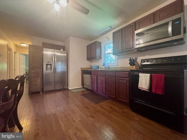 3508 LEN HART LN, Fredericksburg, VA 22408