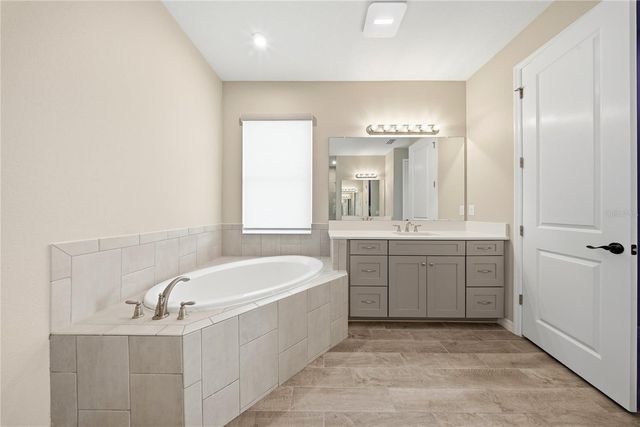 7121 BRADBURY CIRCLE, Wesley Chapel, FL 33545