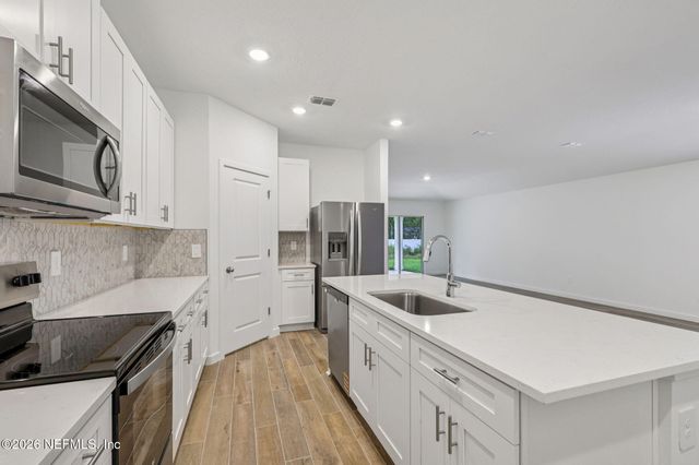 7754 CAHILL Lane, Jacksonville, FL 32219