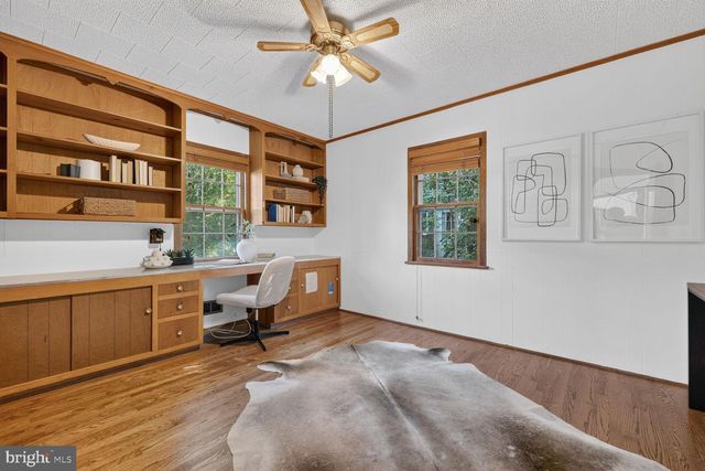 541 BRENT, Rockville, MD 20850