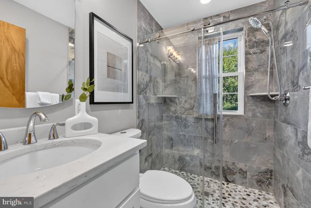 541 BRENT, Rockville, MD 20850