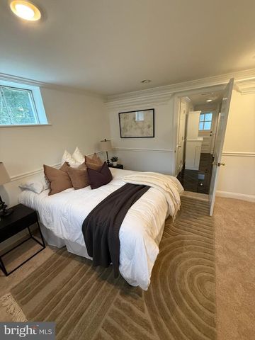 541 BRENT, Rockville, MD 20850