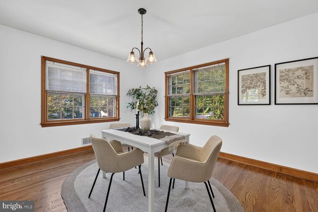 541 BRENT, Rockville, MD 20850