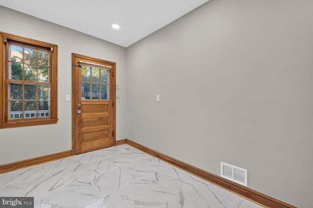 541 BRENT, Rockville, MD 20850