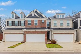 676 N Peppermint Drive N 47, Rochester Hills, MI 48307