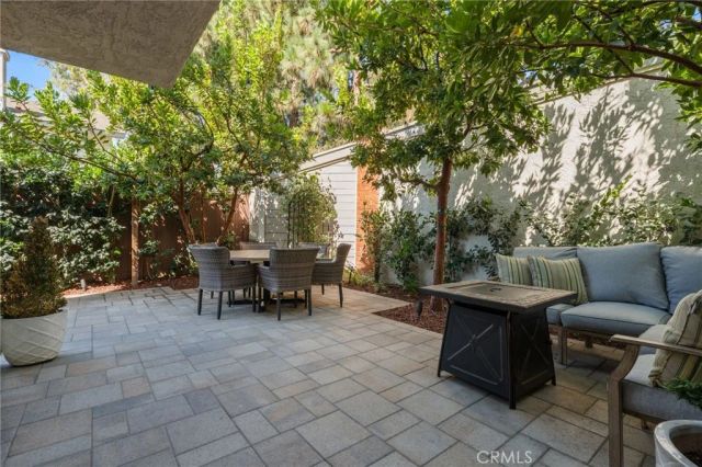 101 Aspen, Costa Mesa, CA 92627