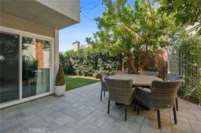 101 Aspen, Costa Mesa, CA 92627