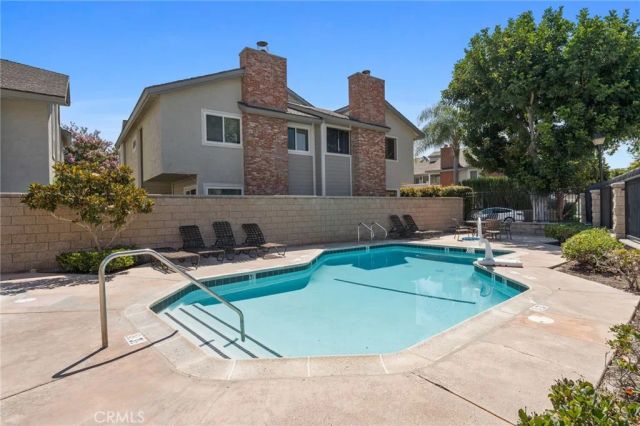 101 Aspen, Costa Mesa, CA 92627