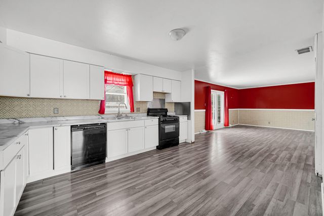 2450 Clydia Street, Portage, IN 46368