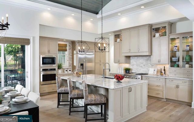 206 Lake Pointe Drive, Gainesville, GA 30506