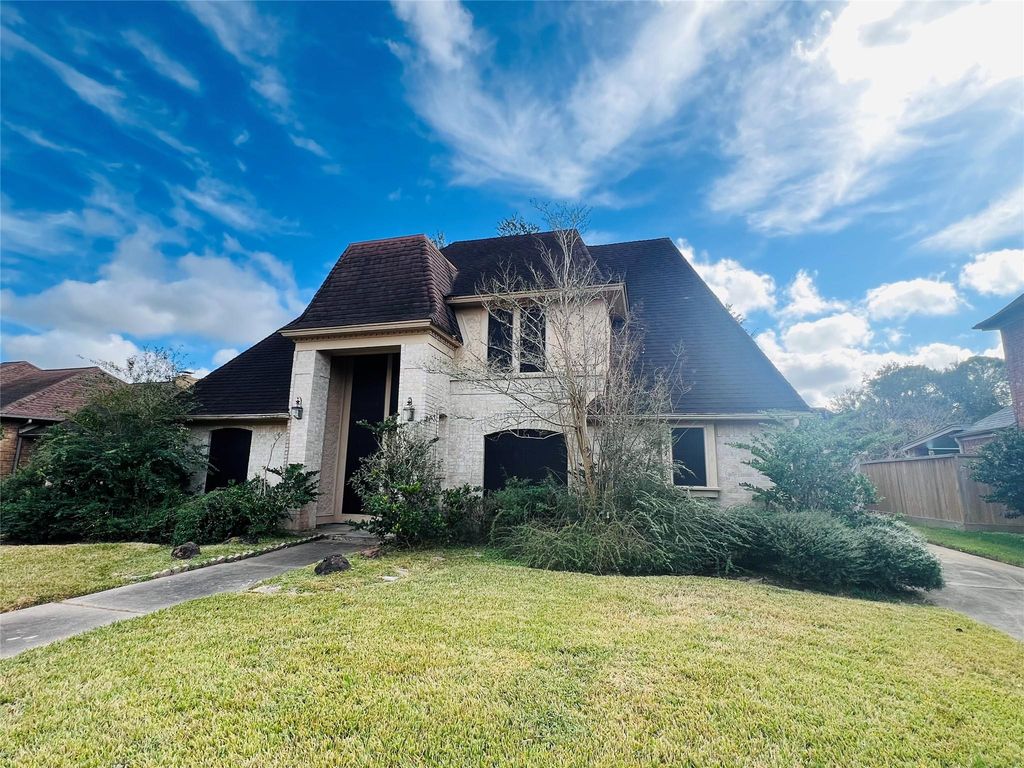 9918 Sagegreen Drive, Houston, TX 77089