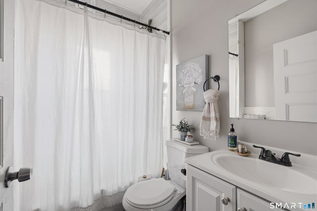 186 Arnoldale Road, West Hartford, CT 06119