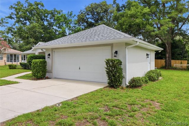 305 Violet Lane, Inverness, FL 34452