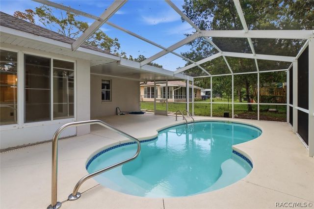 305 Violet Lane, Inverness, FL 34452