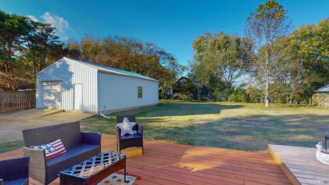 110 Inglewood Ct, Murfreesboro, TN 37127