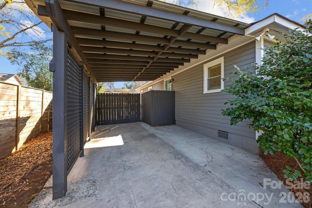 106 N Turner Avenue, Charlotte, NC 28216