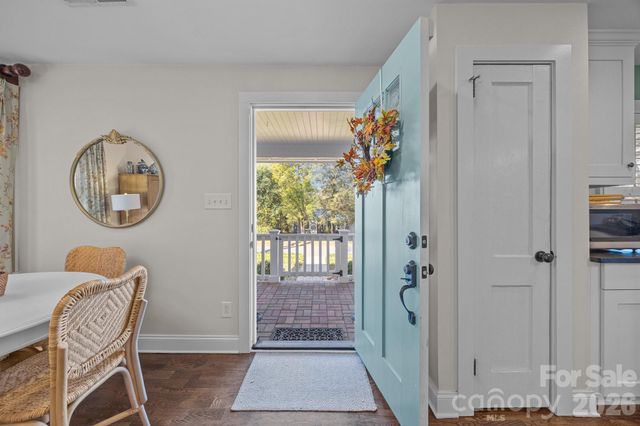 106 N Turner Avenue, Charlotte, NC 28216