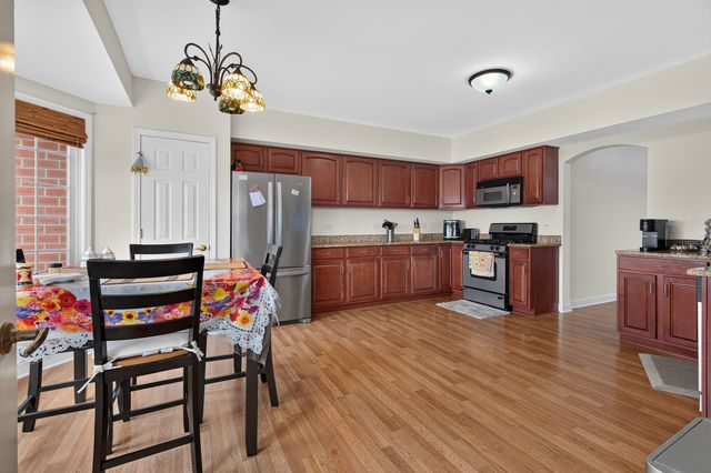 7919 Trinity Circle 4NW, Tinley Park, IL 60487