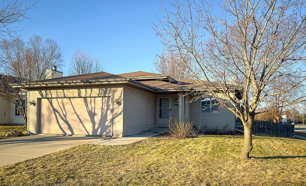 7202 Iris Bloom Drive, Madison, WI 53719