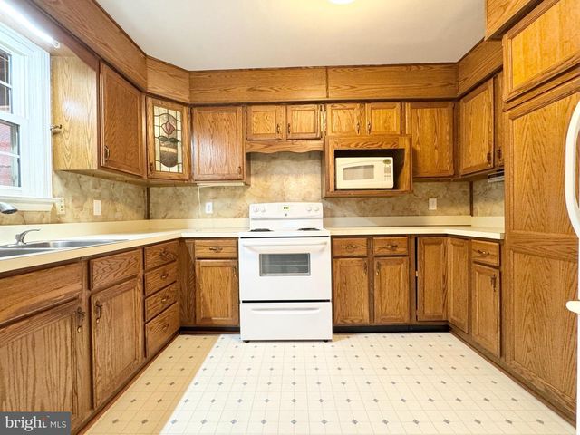 11124 DAHLGREN RD, King George, VA 22485