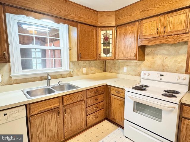 11124 DAHLGREN RD, King George, VA 22485