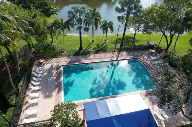 5503 Pageant Pl 22, Margate, FL 33063