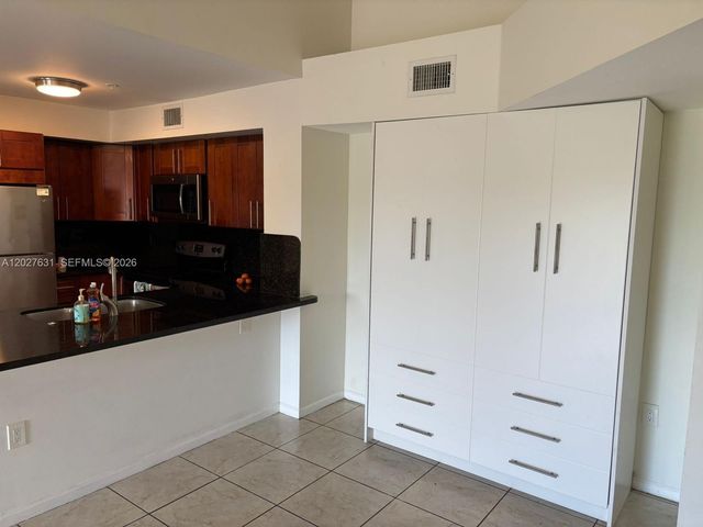 2081 Renaissance Boulevard 306, Miramar, FL 33025