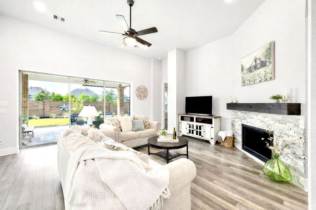 1934 Mustang Bluff Lane, Katy, TX 77494