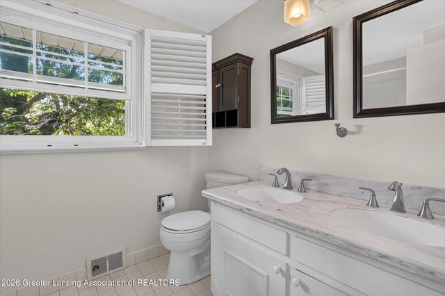 313 E Brookfield Drive, East Lansing, MI 48823