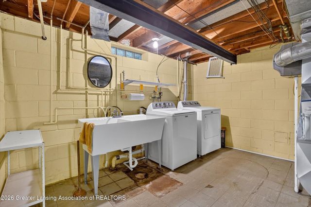313 E Brookfield Drive, East Lansing, MI 48823