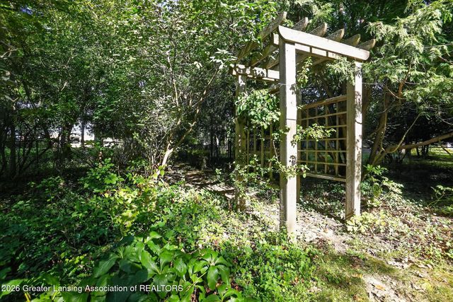 313 E Brookfield Drive, East Lansing, MI 48823