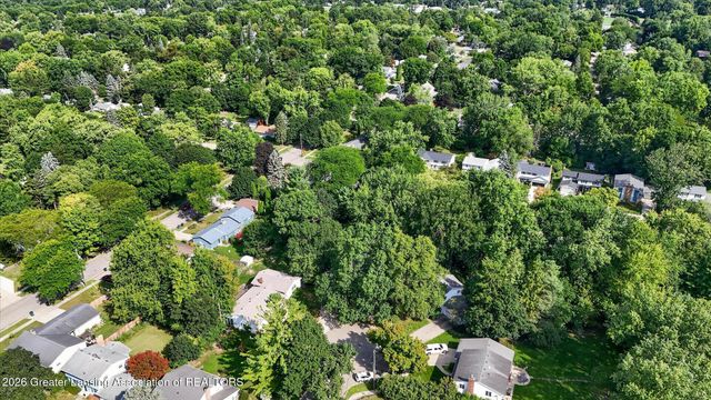 313 E Brookfield Drive, East Lansing, MI 48823