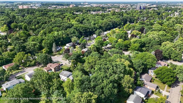 313 E Brookfield Drive, East Lansing, MI 48823