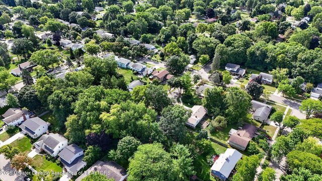 313 E Brookfield Drive, East Lansing, MI 48823