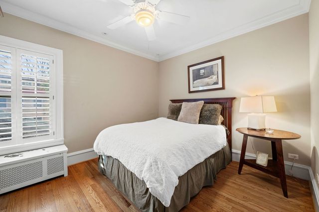 2855 Sheridan Place, Evanston, IL 60201